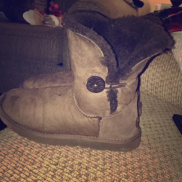 UGG Shoes - Bailey Button Uggs